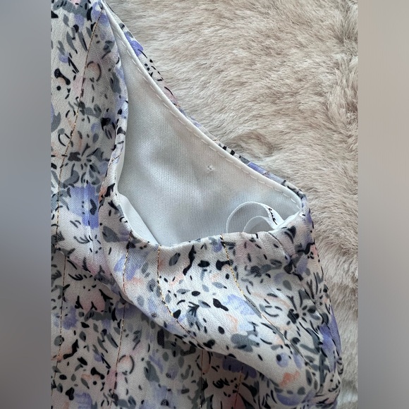 Lulus Always Glittering Ivory Floral Print Mock Sleeveless Mini Dress Size XS - Picture 9 of 9